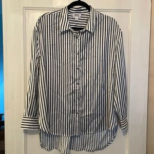 Jacey Duprie Amazon The Drop Striped Button-Down with Drop Shoulder (Size M)